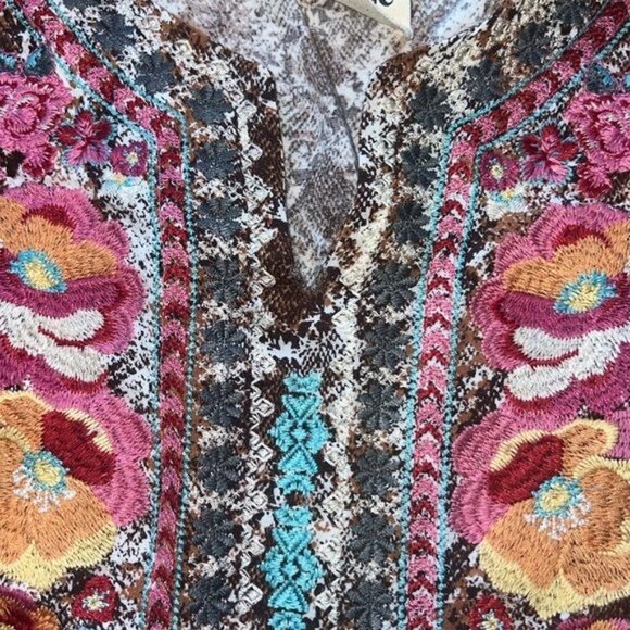 Savanna Jane Womens Embroidered Boho Tunic Top Size S Brown Floral Snake Print - Picture 6 of 8